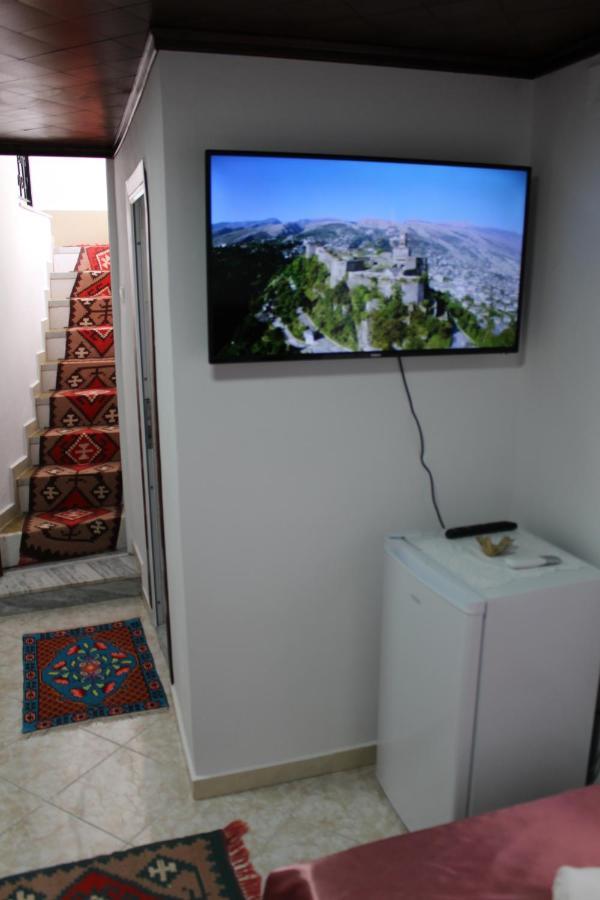 Yuri Guest House จีโรคาสเตอร์ ภายนอก รูปภาพ